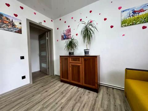 будинок за адресою Гайдамацька вул. (Комісарівська)