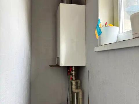 будинок за адресою Гайдамацька вул. (Комісарівська)