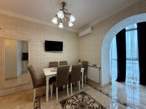квартира за адресою Володимира Івасюка вул., 7