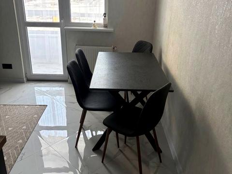 квартира за адресою Роксоляни вул., 43г
