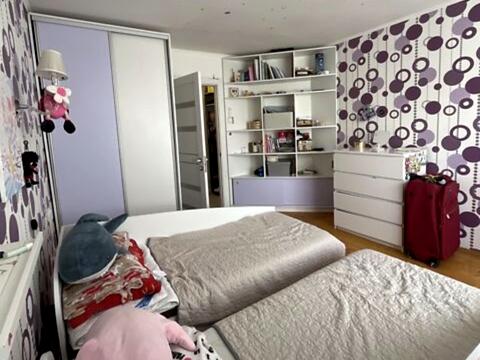 квартира за адресою Українська вул., 21