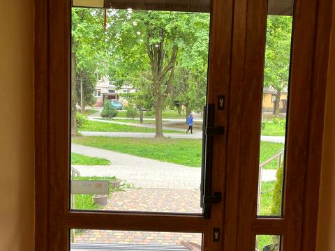 комерційна за адресою Ярослава Гашека вул., 17