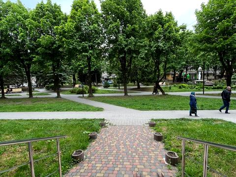 комерційна за адресою Ярослава Гашека вул., 17