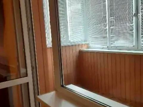 квартира за адресою Ревуцького вул., 7