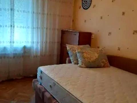 квартира за адресою Ревуцького вул., 7