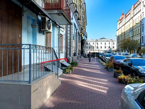 комерційна за адресою Борисоглібська вул., 9/15