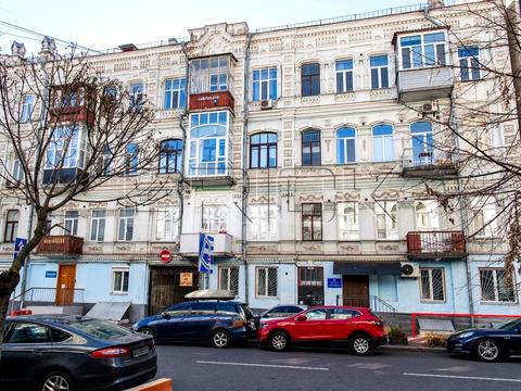 комерційна за адресою Борисоглібська вул., 9/15