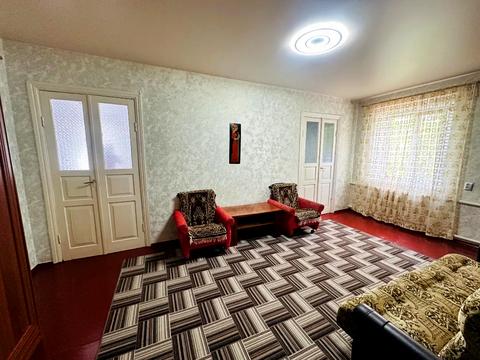будинок за адресою Гайдамацька вул. (Комісарівська)