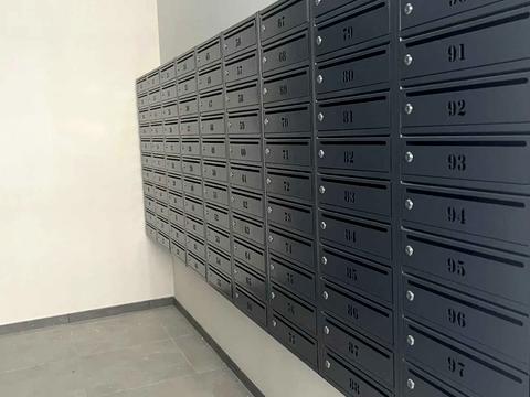 1865625775310921