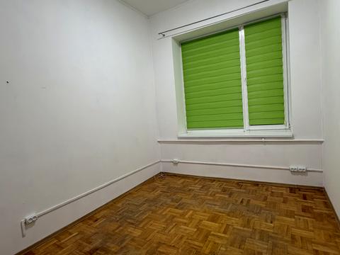 комерційна за адресою Василя Сухомлинського вул., 12