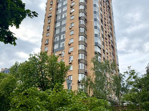 квартира за адресою Василя Тютюнника вул. (Анрі Барбюса), 16