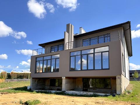 будинок за адресою с. Басівка, Лісона