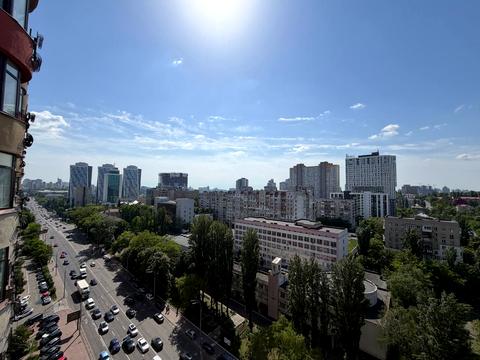 квартира по адресу Вячеслава Черновола ул., 27
