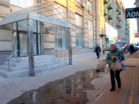 комерційна за адресою Євгена Котляра вул. (Червоноармійська), 8/10а