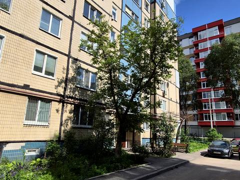 квартира за адресою Гідропаркова вул., 11