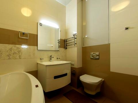 квартира за адресою Раїси Окіпної вул., 18