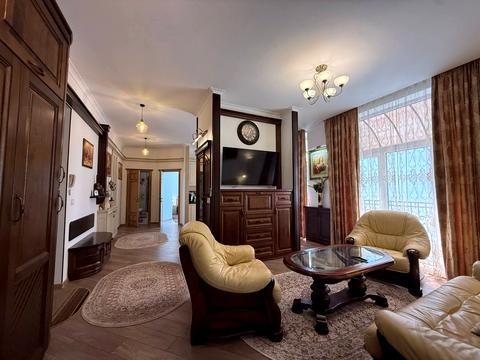 квартира по адресу Тринитарская ул., 7