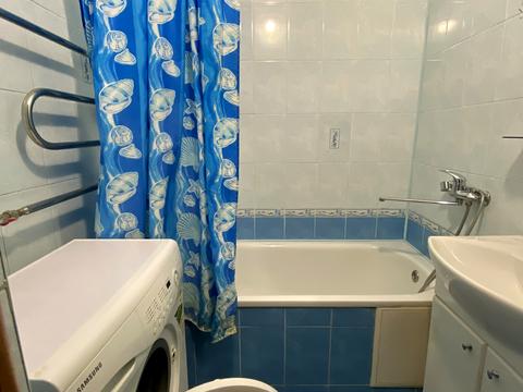 квартира за адресою Володимира Стельмаха вул. (Курчатова), 2