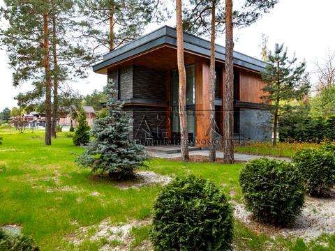 будинок за адресою с. Лебедівка, Угорська