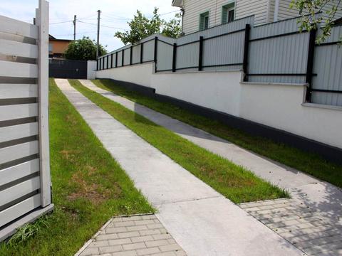 будинок за адресою Травнева