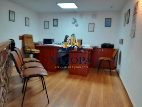 коммерческая по адресу Закарпатская ул., 1