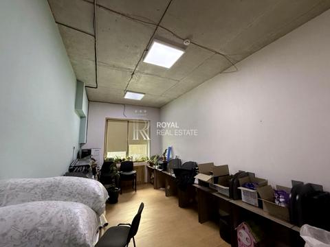 комерційна за адресою Патріарха Мстислава Скрипника вул., 40