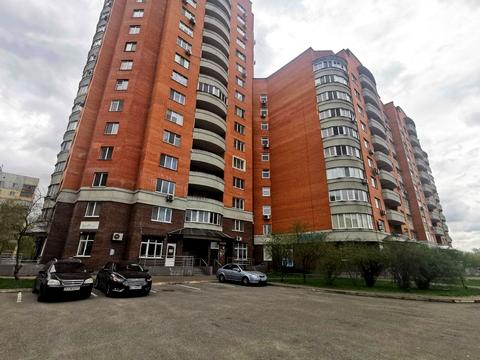 комерційна за адресою Аркадія Голуба вул. (Постишева), 1-В