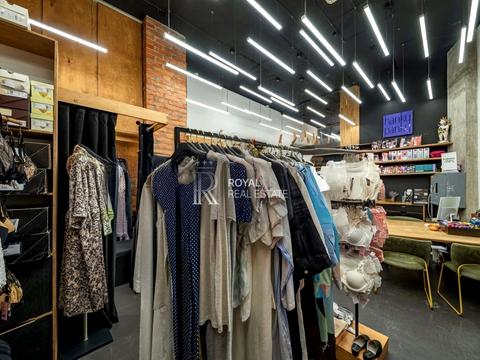 комерційна за адресою Старонаводницька вул., 6-Б