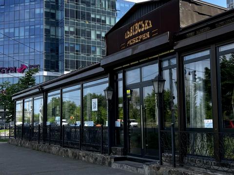 комерційна за адресою Павла Тичини просп., 2