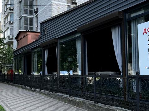 комерційна за адресою Павла Тичини просп., 2