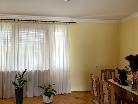 будинок за адресою перемоги, 81
