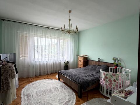 будинок за адресою перемоги, 81