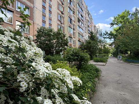 квартира за адресою Вахтанга Кікабідзе вул. (Булгакова), 2-А