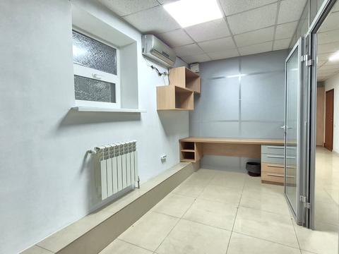 комерційна за адресою Дніпро, Квартальна вулиц вул. (Гладкова), 13