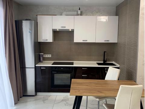 квартира за адресою Драгоманова вул., 8