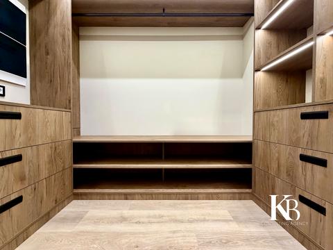 квартира за адресою Короленка вул. (Первозванівська), 22-А