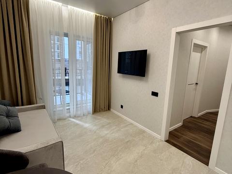 квартира за адресою Краснова вул., 1-Б