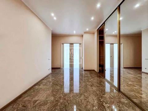 комерційна за адресою Кловський узвіз, 7a