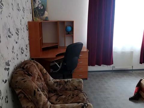 1865684295440515