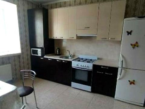 квартира за адресою Зарічанська вул., 11