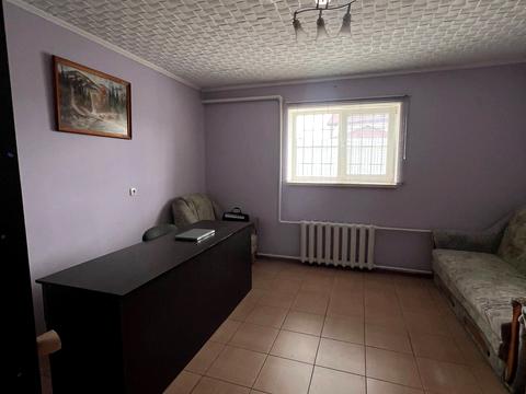 комерційна за адресою Новоселів, 39