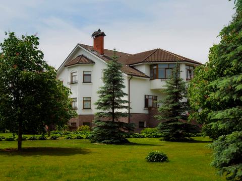 будинок за адресою Київська, 1а