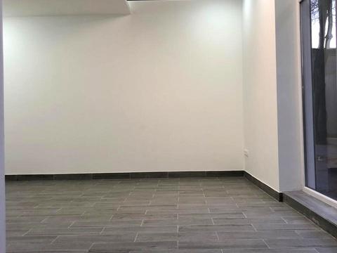 коммерческая по адресу Средняя ул., 38