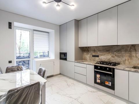 квартира за адресою Вовчинецька вул., 227