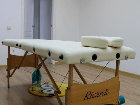 комерційна за адресою Івана Дяченка вул., 20-А