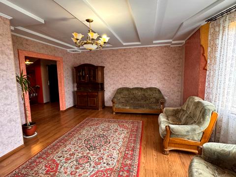 квартира за адресою Тролейбусна вул., 28