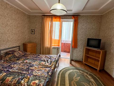 квартира за адресою Тролейбусна вул., 28