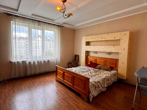 квартира за адресою Тролейбусна вул., 28