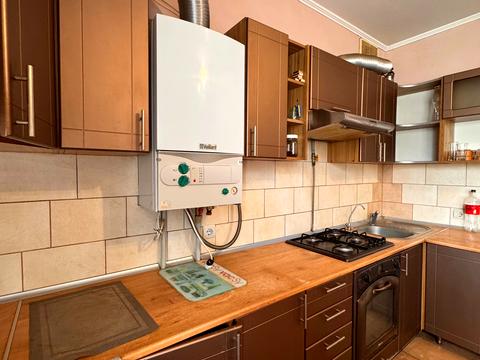 квартира за адресою Тролейбусна вул., 28
