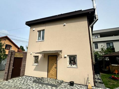 будинок за адресою 53-тя А Садова вул.